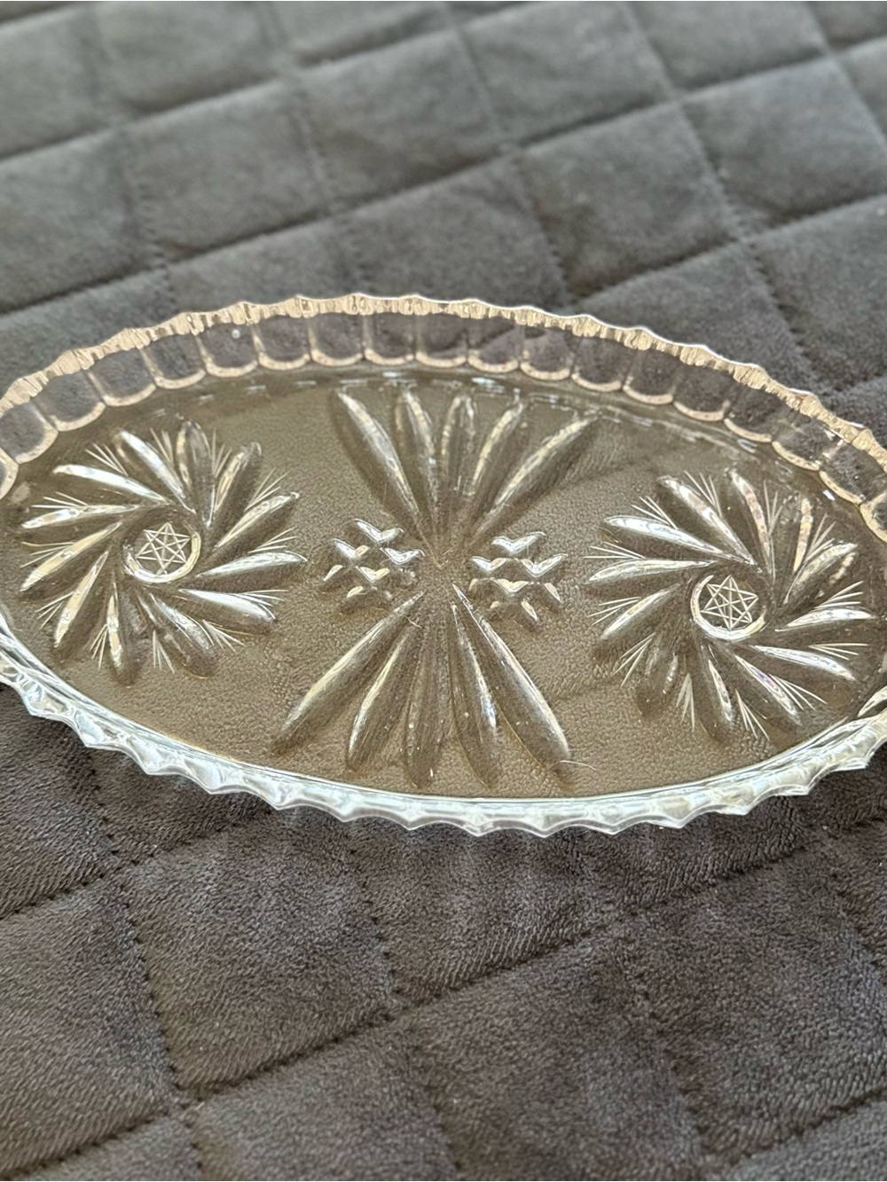 Vintage Cut Glass Oval Serving Tray 9” Starburst Pinwheel Hobstar Scalloped Rim